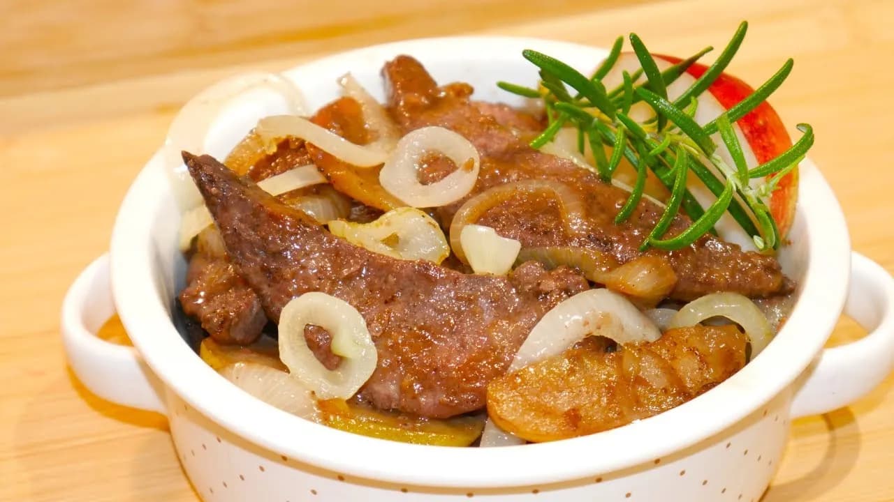 Jak długo gotować wątróbkę wieprzową, aby była idealnie miękka?